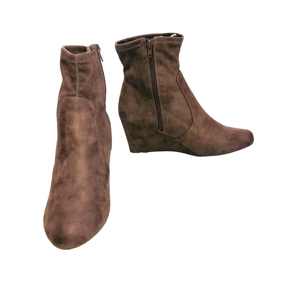 Lane Bryant Brown Ankle Boots - Picture 1 of 12